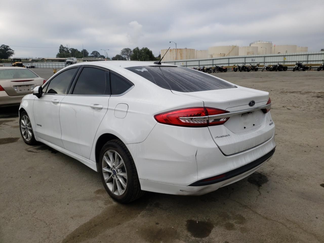 Photo 3 from auction – 2017 FORD FUSION SE with VIN 3FA6P0LU4HR386945