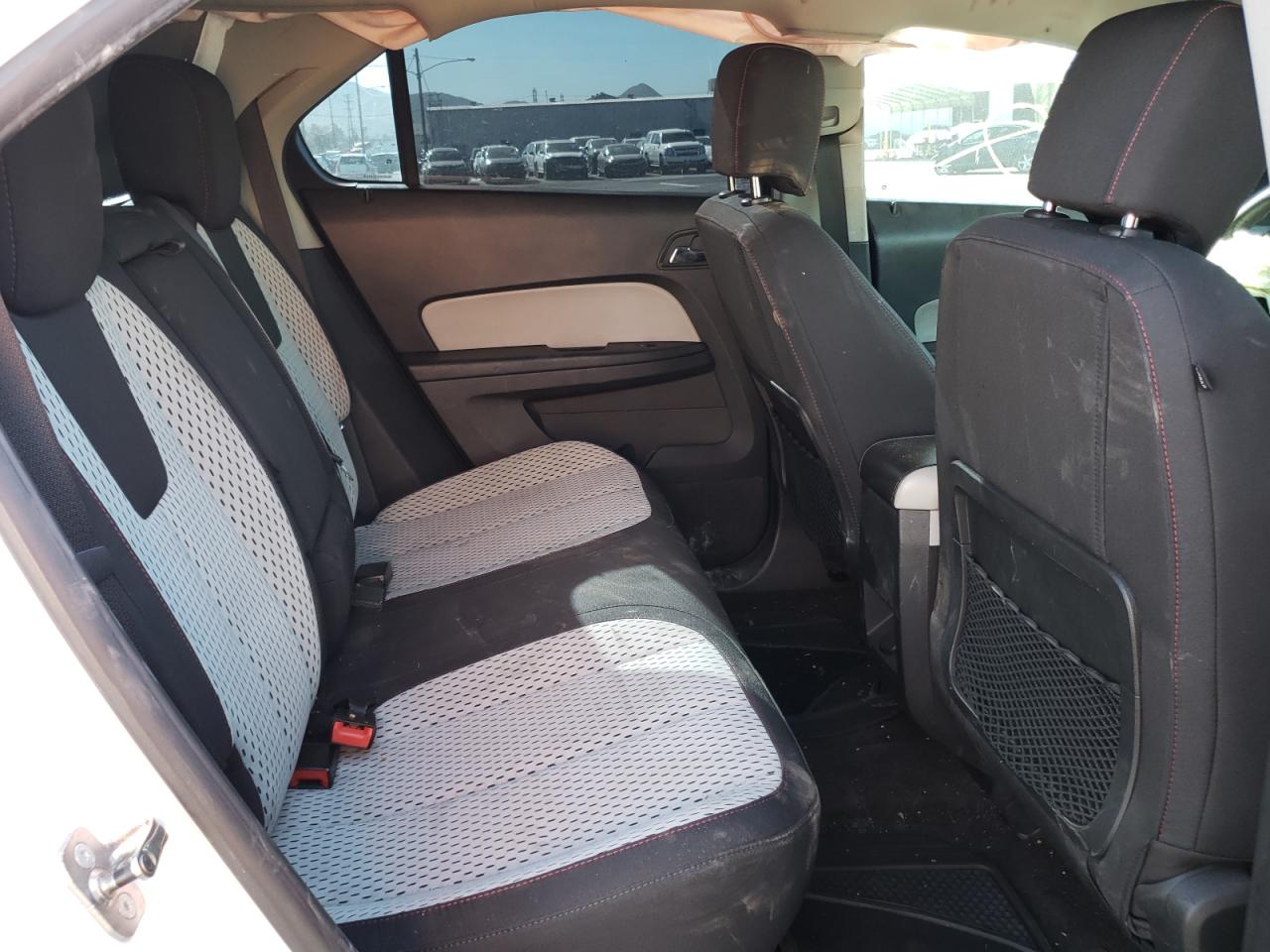 Photo 6 from auction – 2011 CHEVROLET EQUINOX LS with VIN 2CNALBEC4B6459063