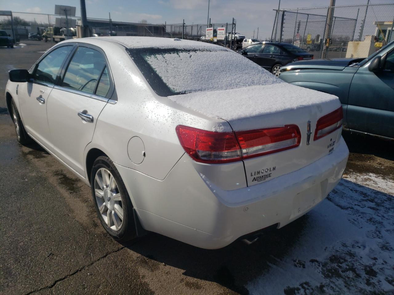 Photo 3 from auction – 2010 LINCOLN MKZ with VIN 3LNHL2JC0AR616812