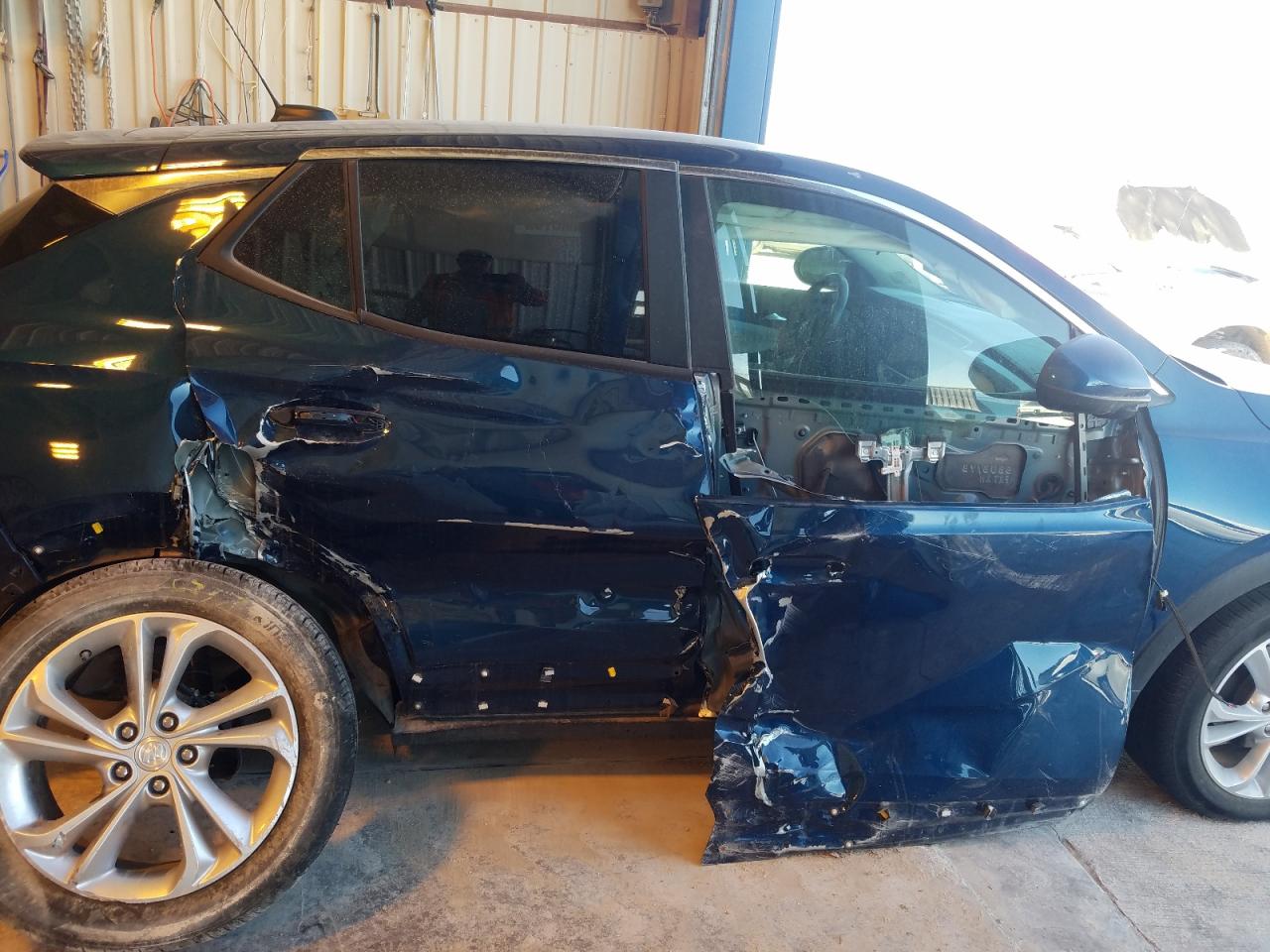 Photo 9 from auction – 2020 BUICK ENCORE GX with VIN KL4MMBS20LB112560
