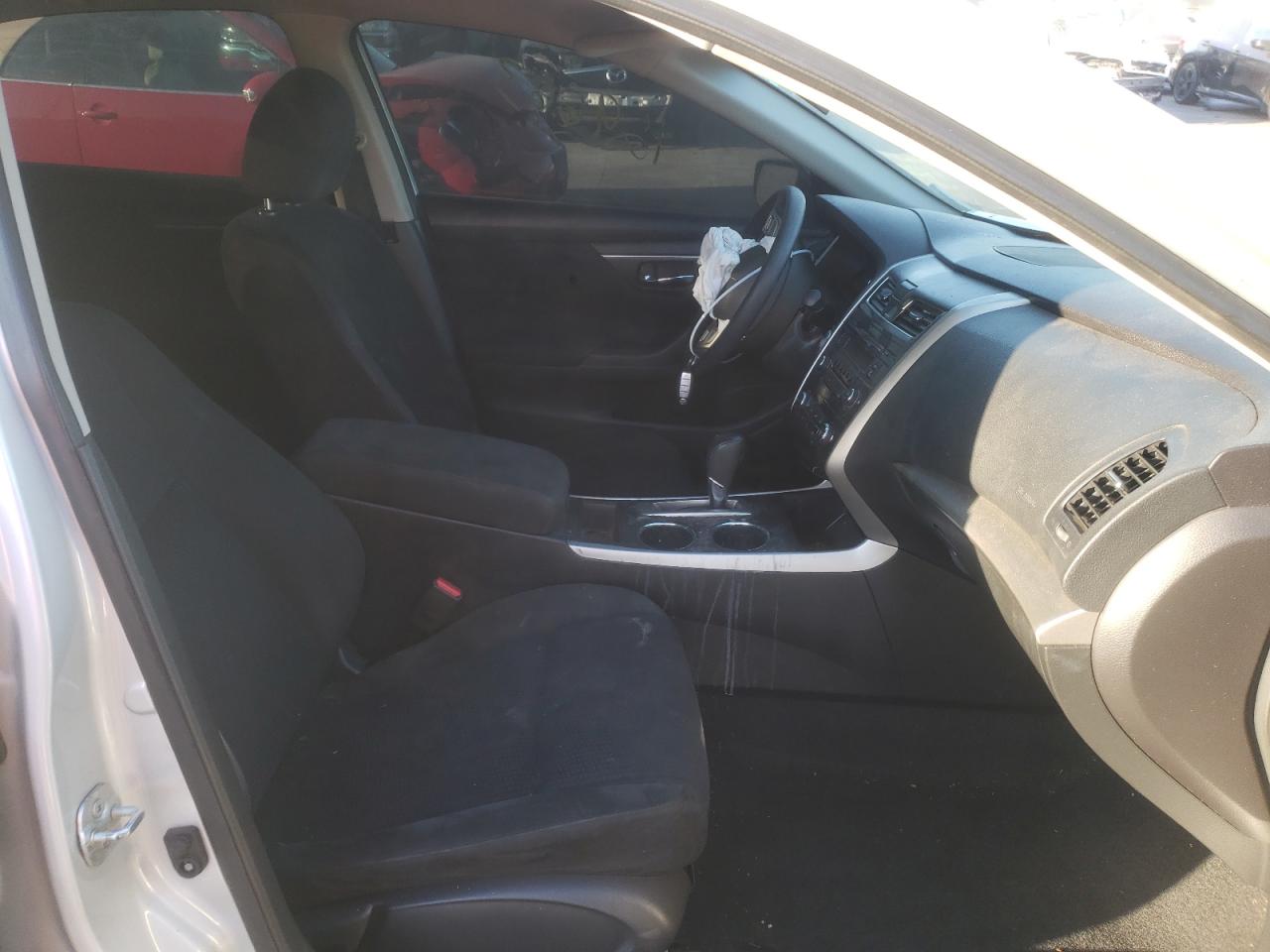 Photo 5 from auction – 2015 NISSAN ALTIMA 2.5 with VIN 1N4AL3AP3FC244604