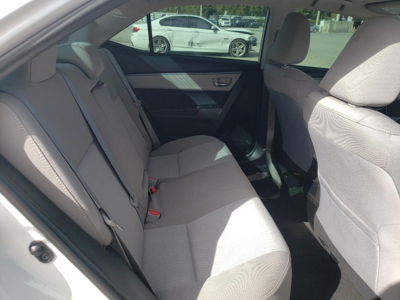 Photo 6 from auction – 2016 TOYOTA COROLLA L with VIN 5YFBURHE7GP385641