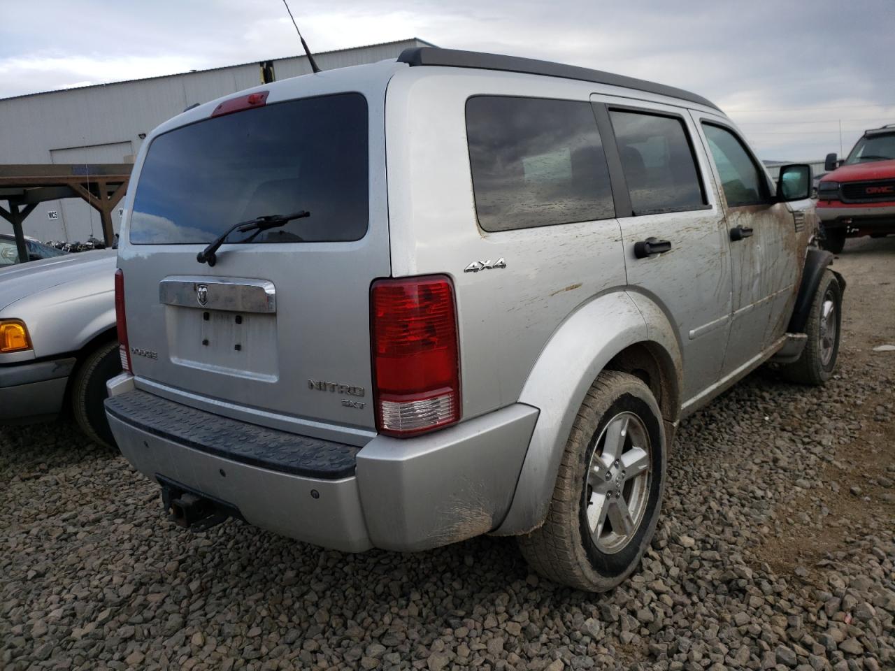 Photo 4 from auction – 2011 DODGE NITRO SXT with VIN 1D4PU5GK5BW550496