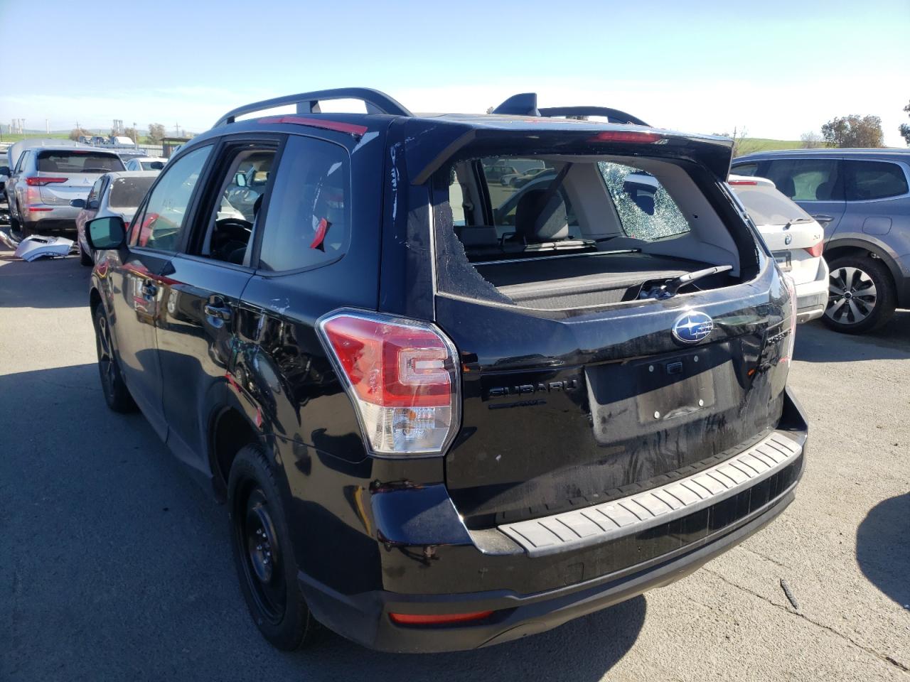 Photo 3 from auction – 2018 SUBARU FORESTER 2 with VIN JF2SJAGC1JH608349