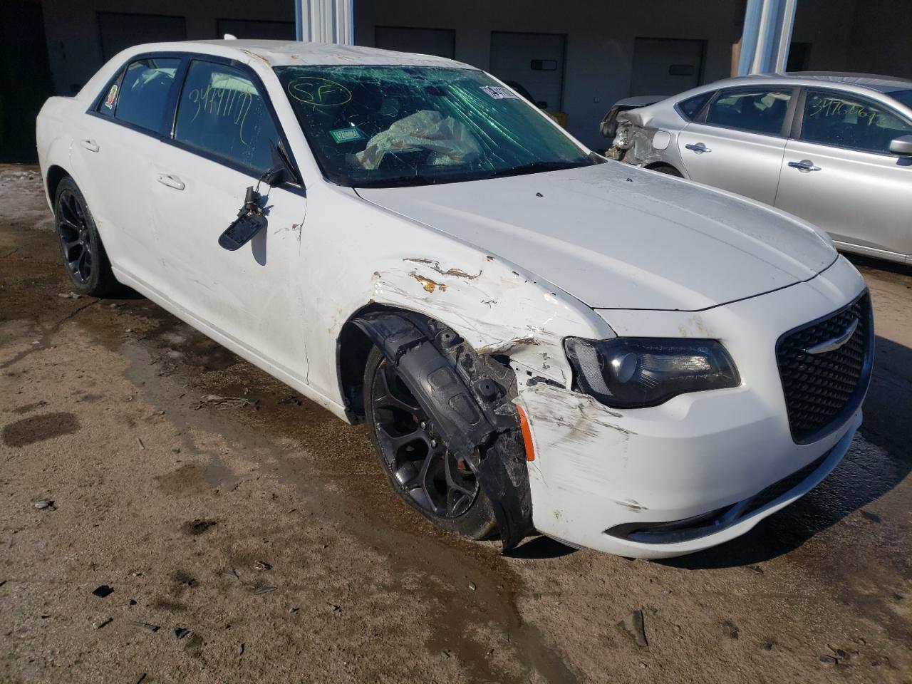 CHRYSLER 300 S 2019 with VIN 2C3CCABG8KH566057 - Photo from auction