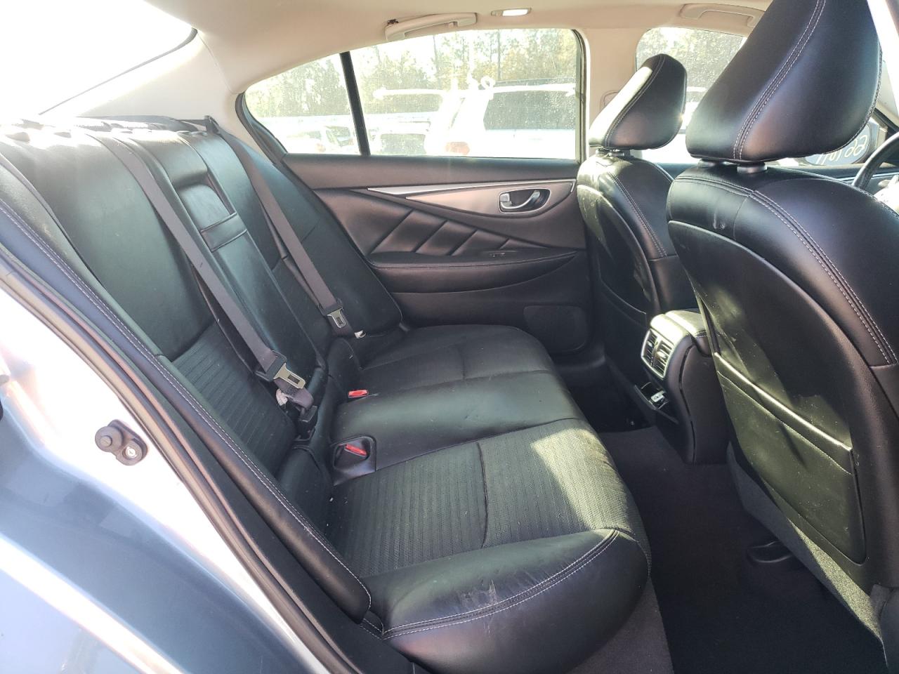 Photo 6 from auction – 2015 INFINITI Q50 BASE with VIN JN1BV7AP4FM355286