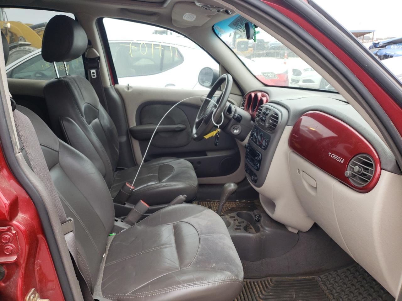 Photo 5 from auction – 2001 CHRYSLER PT CRUISER with VIN 3C8FY4BB61T589342