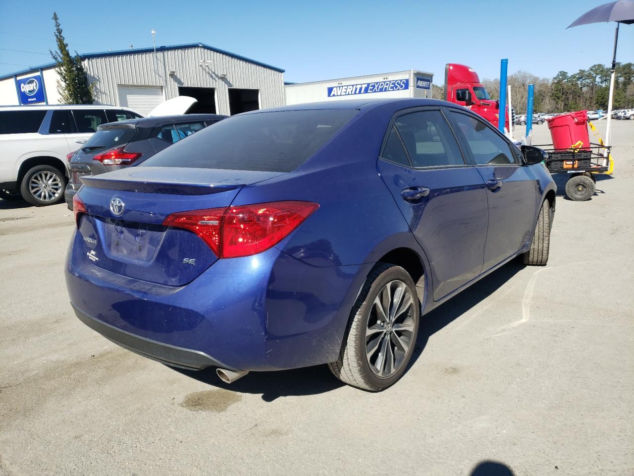 Photo 4 from auction – 2019 TOYOTA COROLLA SE with VIN 5YFBURHE5KP889985