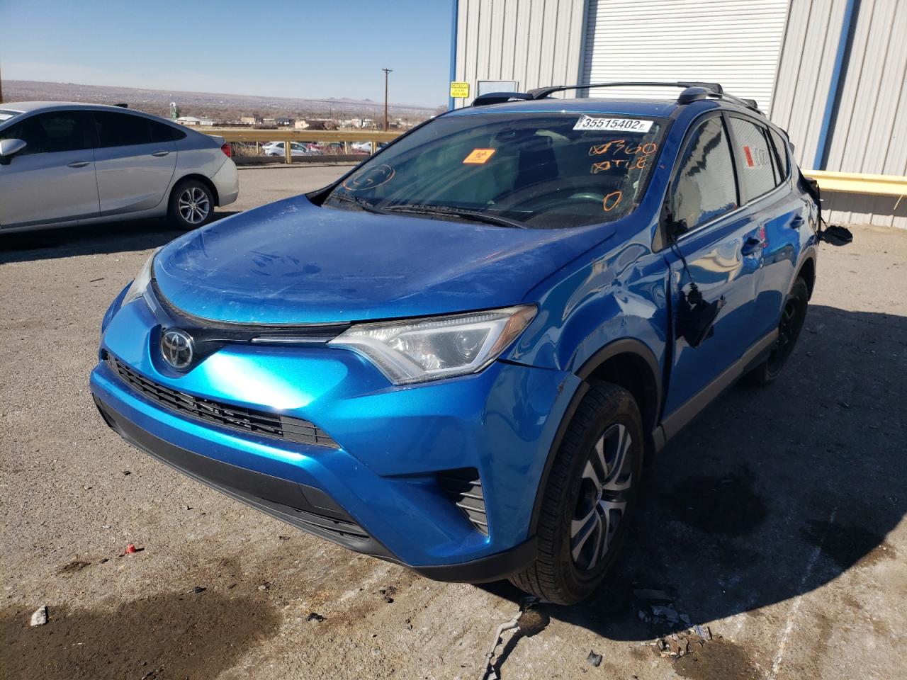 Photo 2 from auction – 2017 TOYOTA RAV4 LE with VIN JTMBFREV0HJ108723