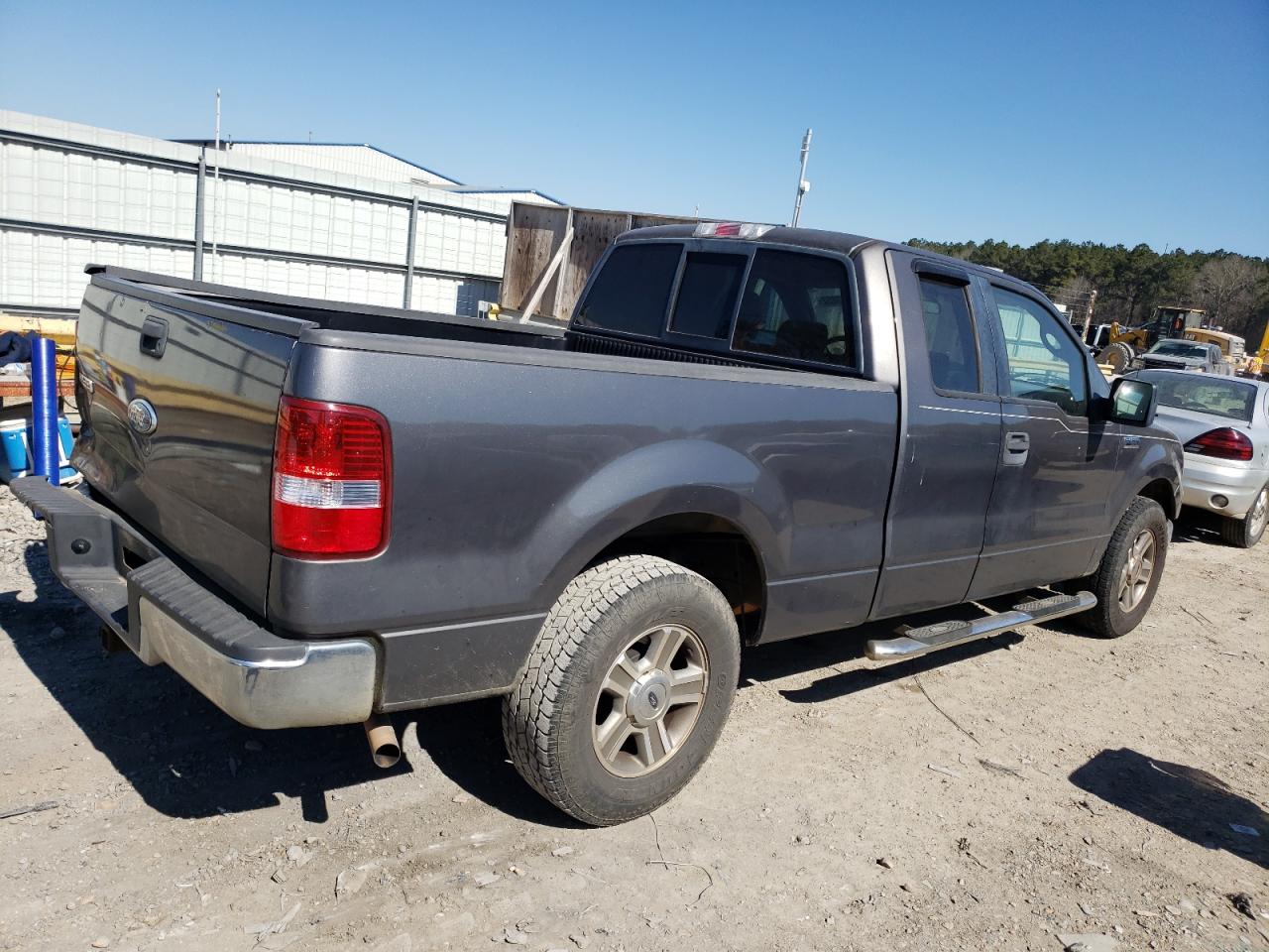 Photo 4 from auction – 2007 FORD F150 with VIN 1FTPX12V27KD45912