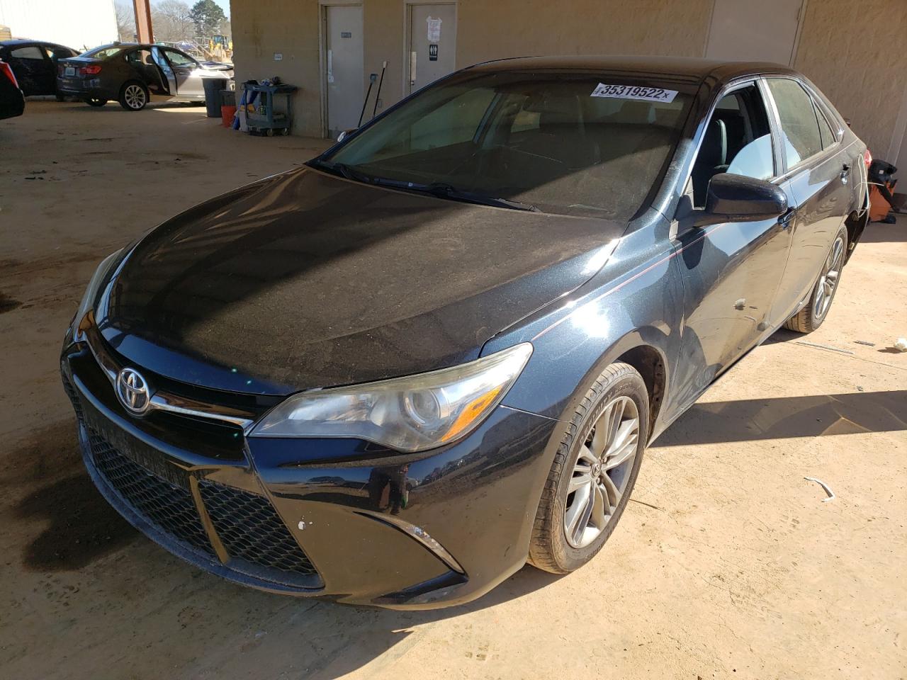 Photo 2 from auction – 2016 TOYOTA CAMRY LE with VIN 4T1BF1FK9GU172516