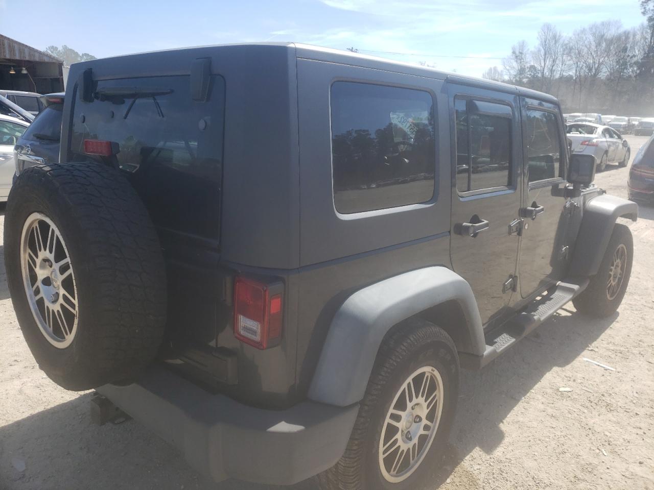 Photo 16 from auction – 2010 JEEP WRANGLER U with VIN 1J4BB3H12AL128297