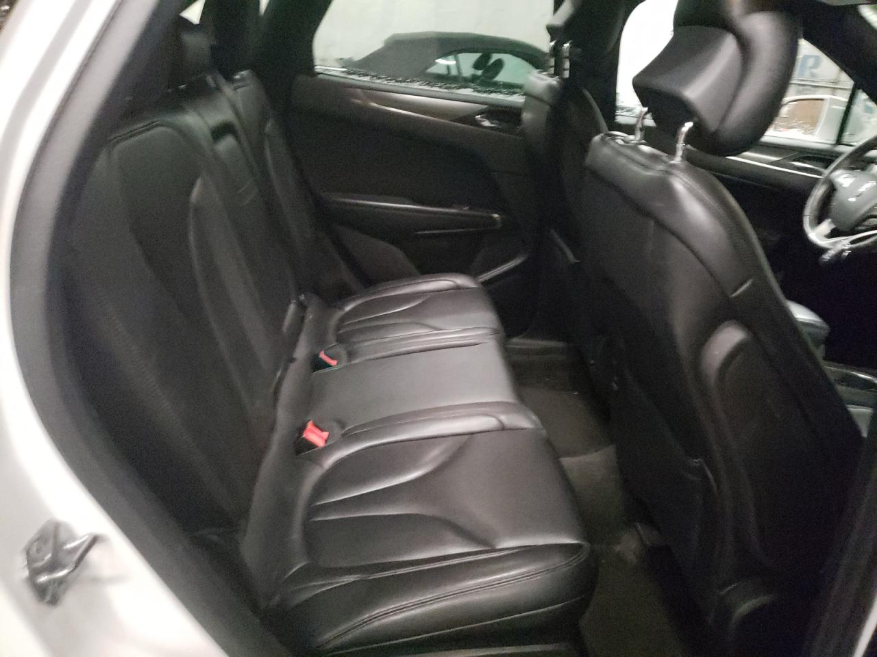 Photo 6 from auction – 2015 LINCOLN MKC with VIN 5LMCJ2A93FUJ45076
