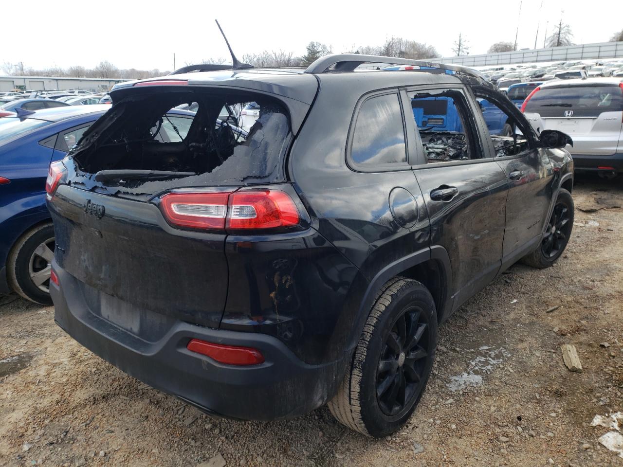Photo 4 from auction – 2014 JEEP CHEROKEE L with VIN 1C4PJMCS6EW291236