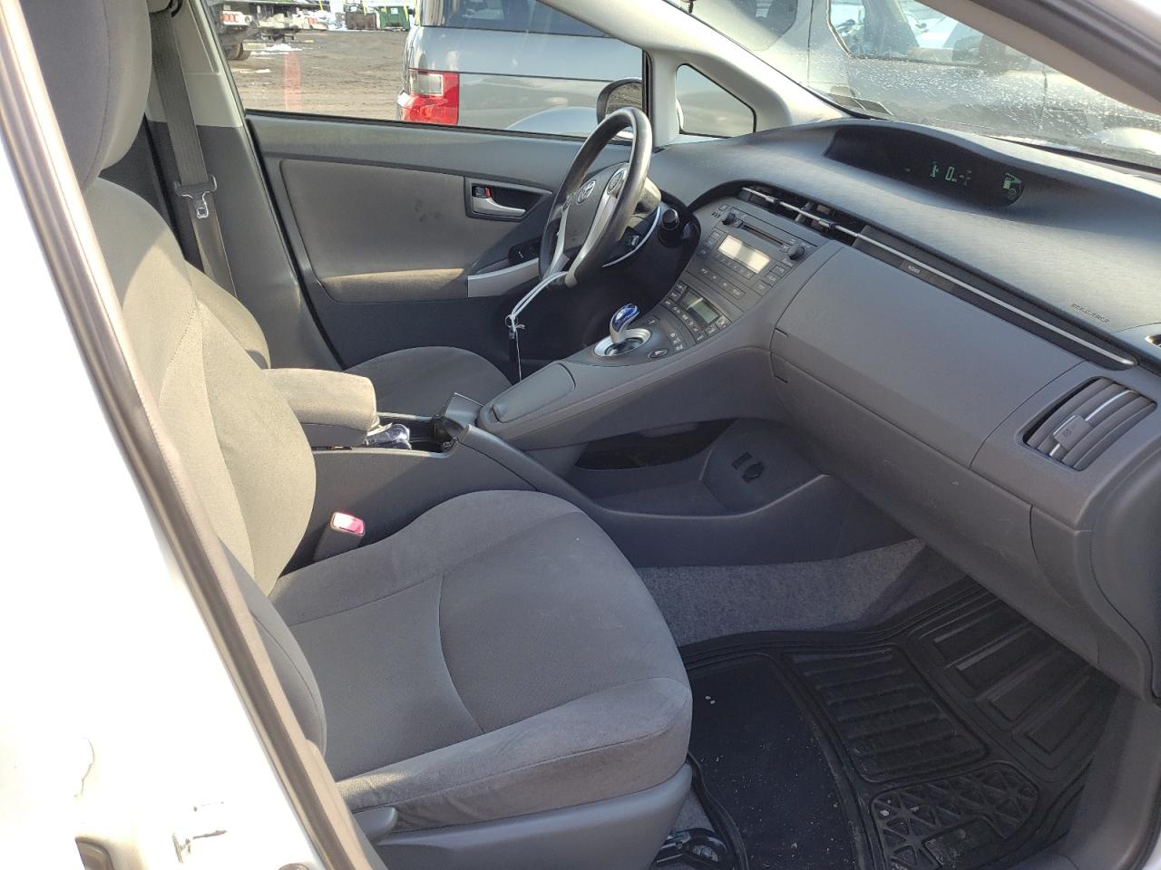 Foto 5 de la subasta – 2011 TOYOTA PRIUS con VIN JTDKN3DU6B5345547