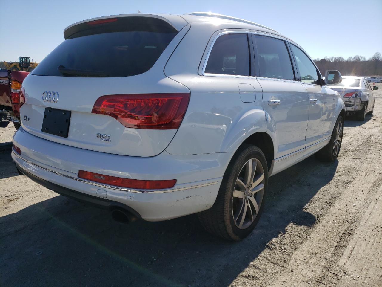 Photo 4 from auction – 2014 AUDI Q7 PREMIUM with VIN WA1LGAFE6ED020376