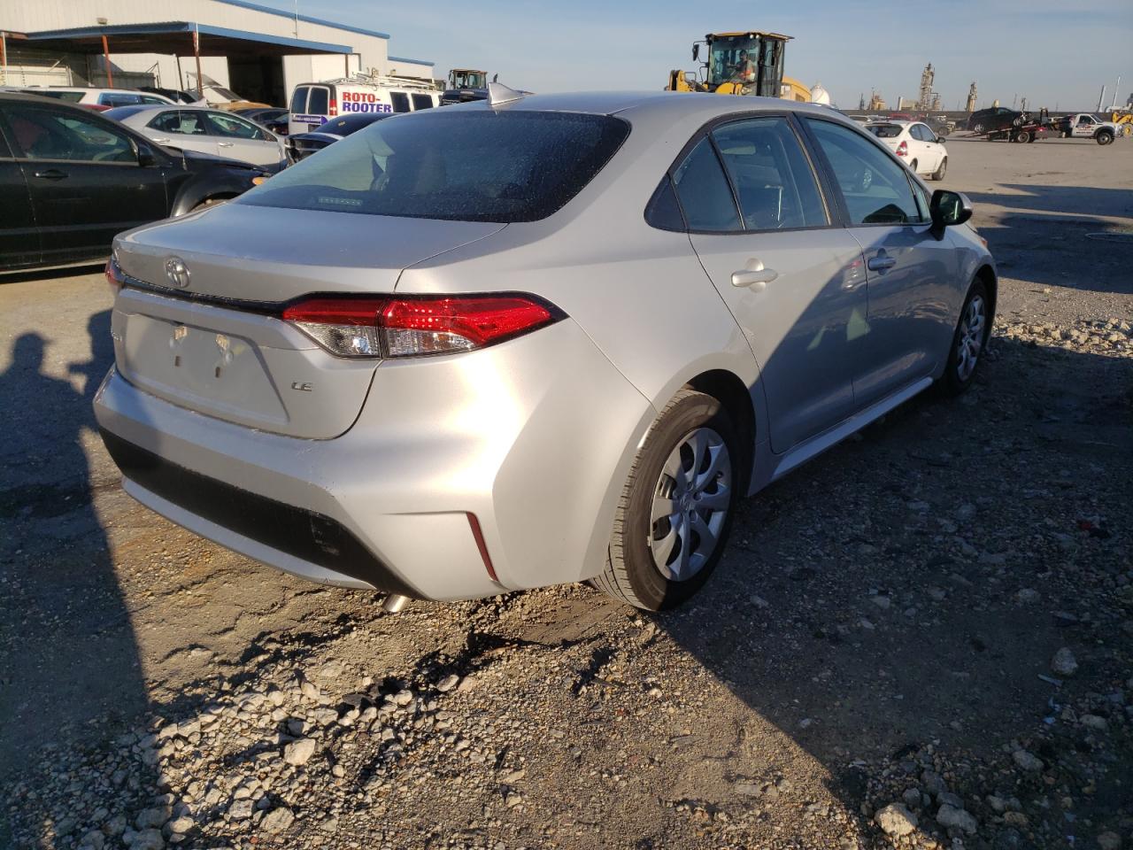 Photo 4 from auction – 2020 TOYOTA COROLLA LE with VIN 5YFEPRAE1LP080368