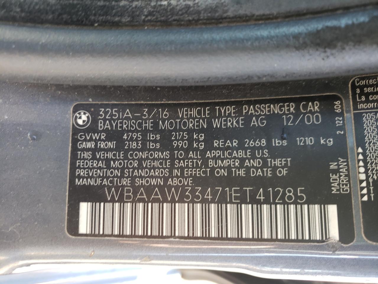 Photo 10 from auction – 2001 BMW 325 IT with VIN WBAAW33471ET41285