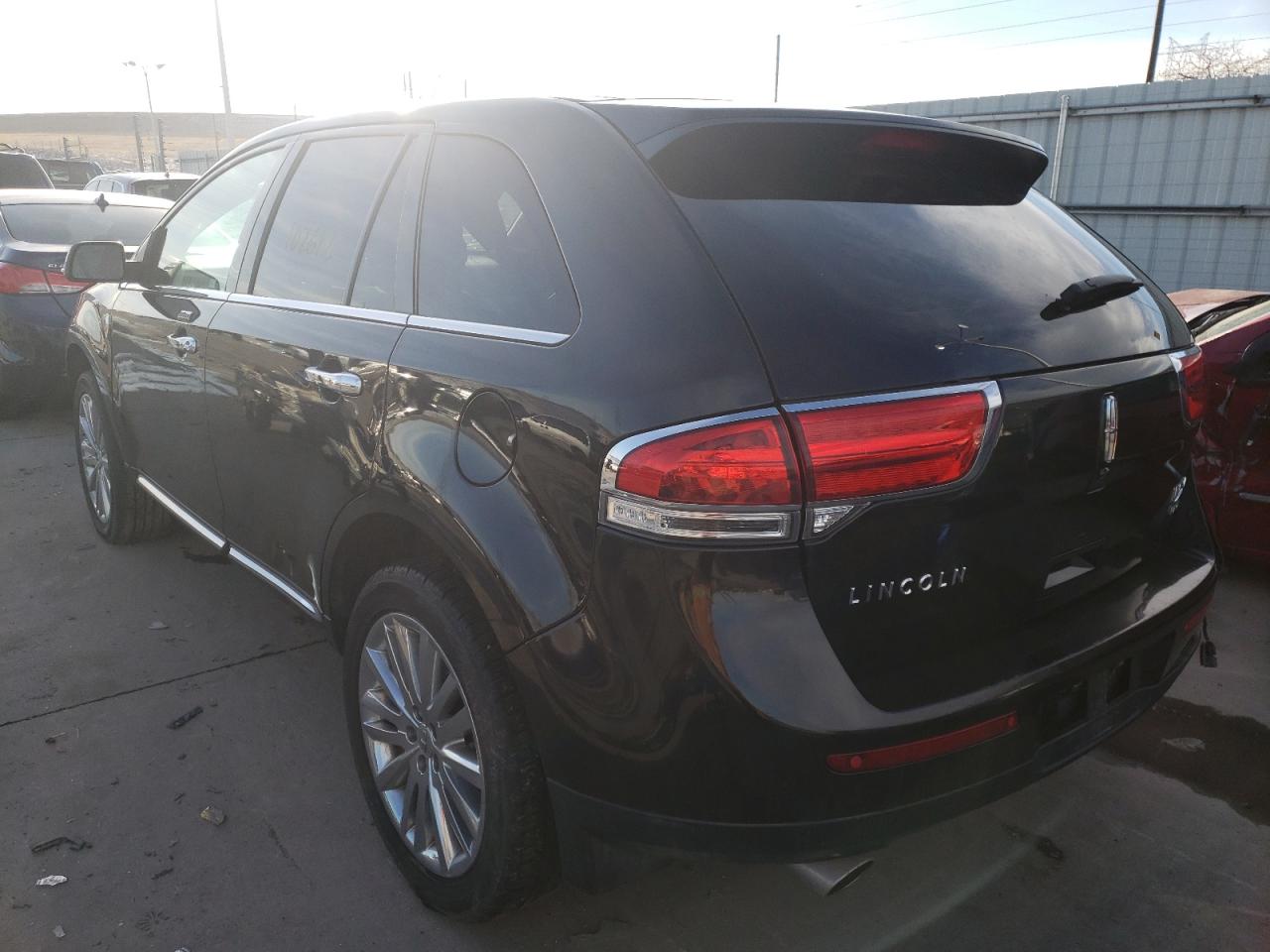 Photo 3 from auction – 2014 LINCOLN MKX with VIN 2LMDJ8JK6EBL03898