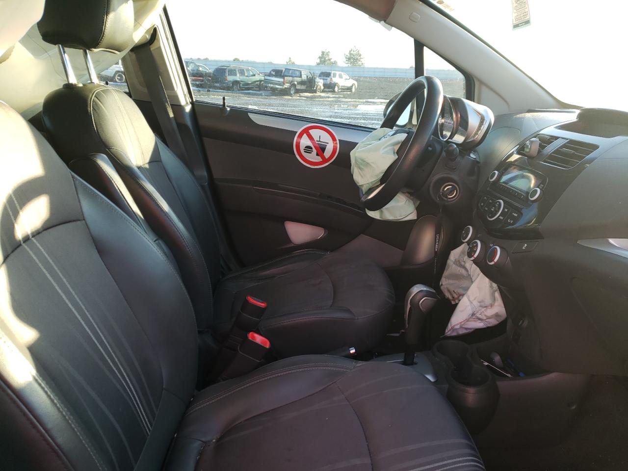 Photo 5 from auction – 2013 CHEVROLET SPARK LS with VIN KL8CB6S92DC618245