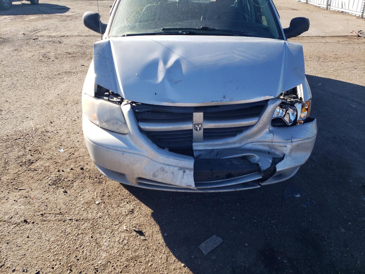 Photo 9 from auction – 2006 DODGE GRAND CARA with VIN 1D4GP24R06B720199