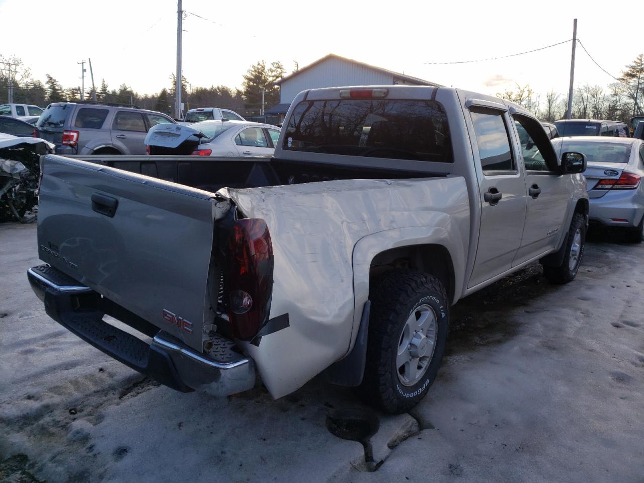 Photo 4 from auction – 2005 GMC CANYON with VIN 1GTDT136458154055