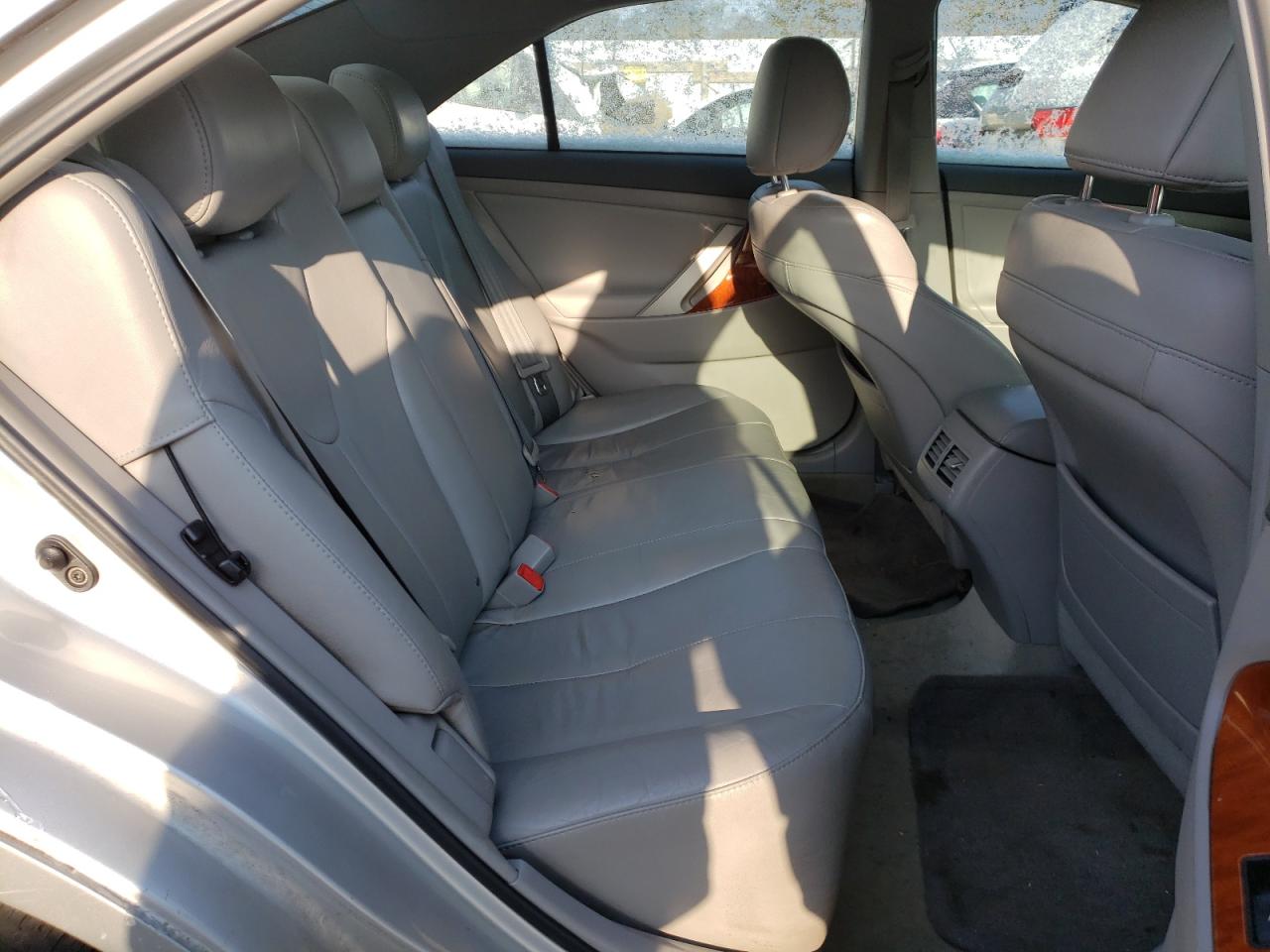 Photo 6 from auction – 2011 TOYOTA CAMRY BASE with VIN 4T1BF3EK6BU117530