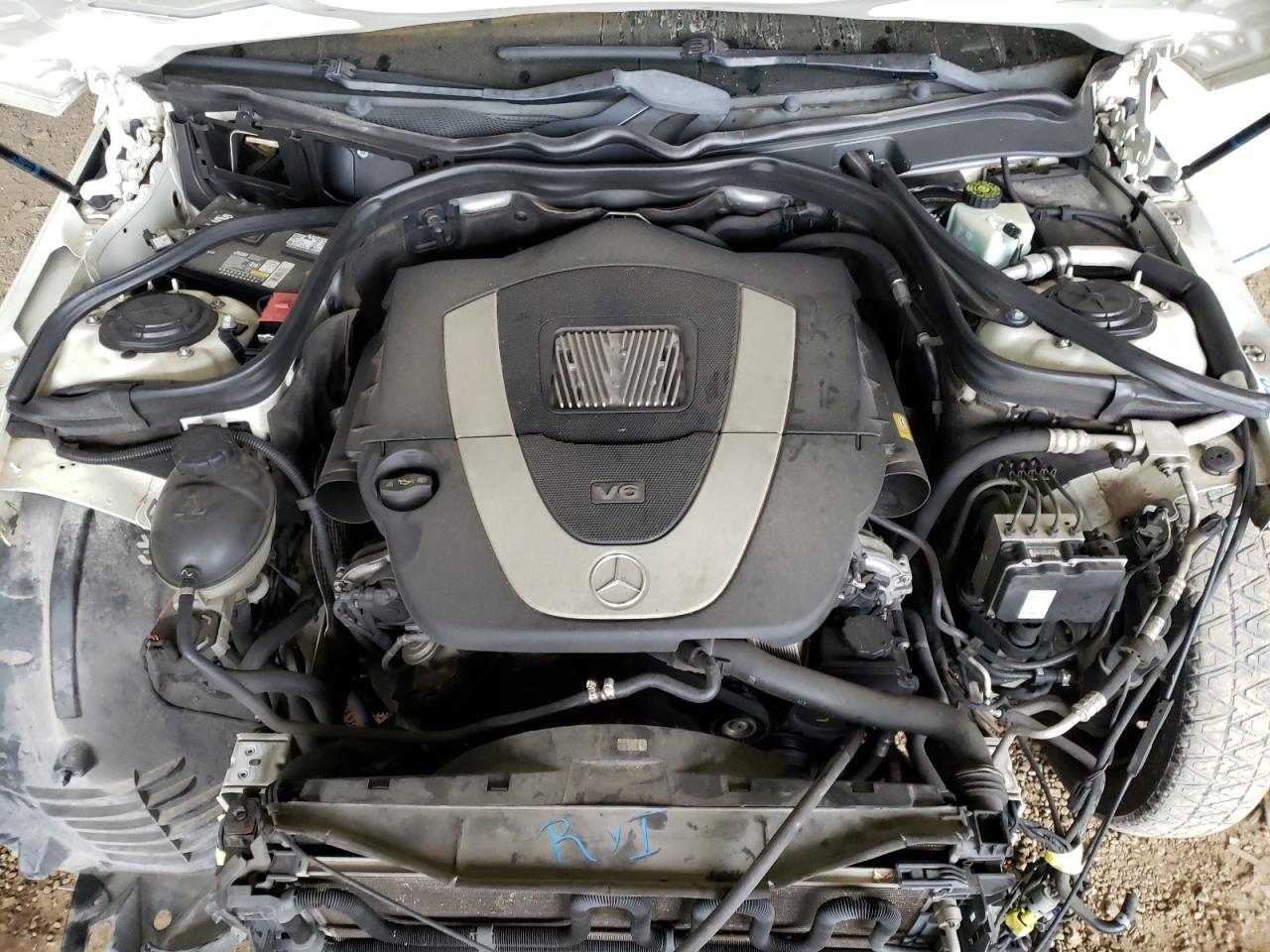 Photo 7 from auction – 2011 MERCEDES-BENZ E 350 with VIN WDDHF5GB8BA397661