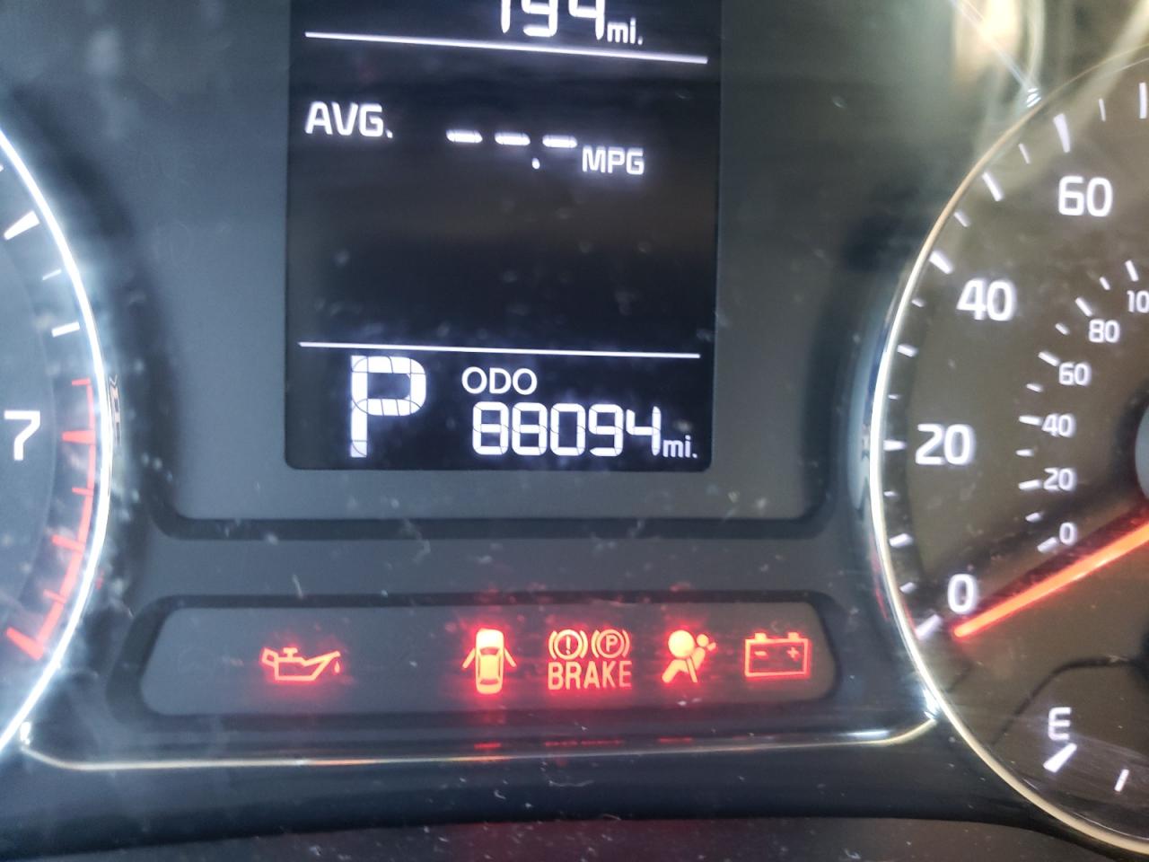 Photo 8 from auction – 2016 KIA FORTE LX with VIN KNAFX4A62G5477880