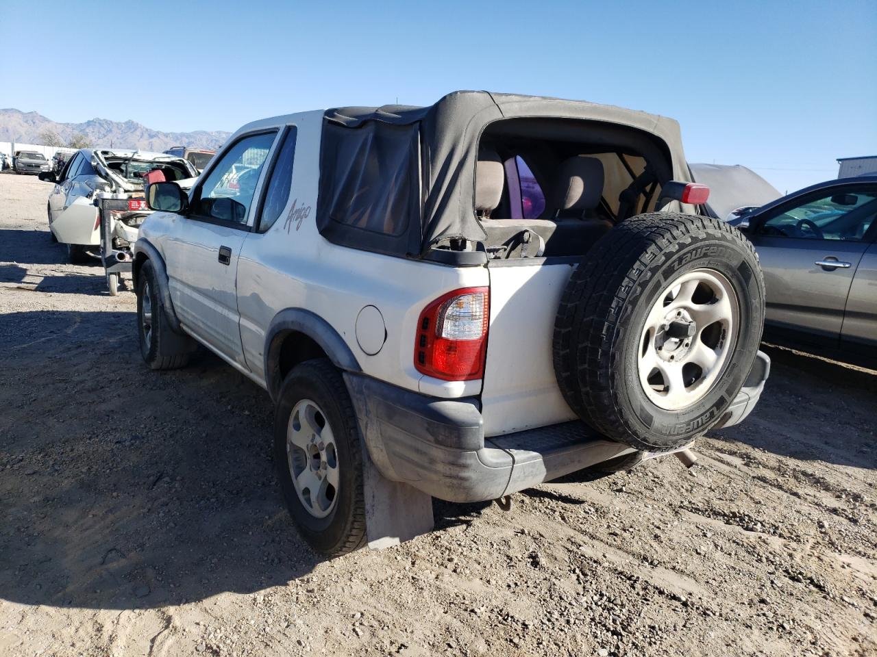 Photo 3 from auction – 1998 ISUZU AMIGO with VIN 4S2CK57D8W4368073