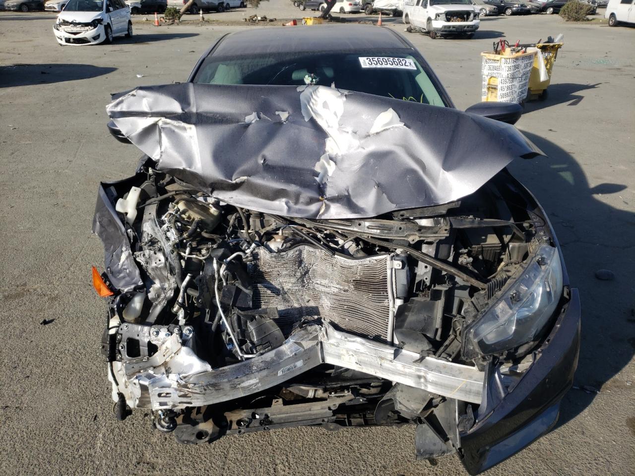 Photo 7 from auction – 2016 HONDA CIVIC LX with VIN 19XFC2F59GE211831