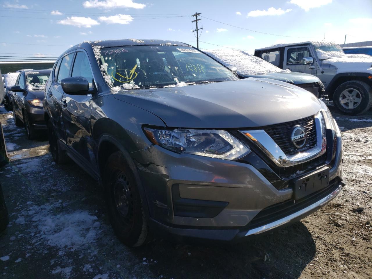 Photo 1 from auction – 2018 NISSAN ROGUE S with VIN KNMAT2MV1JP569137