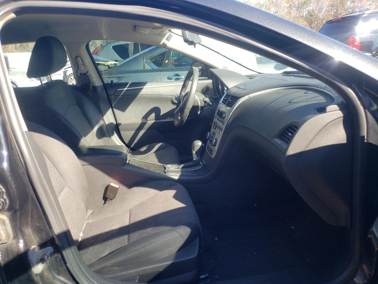 Photo 5 from auction – 2011 CHEVROLET MALIBU 1LT with VIN 1G1ZC5E18BF396393