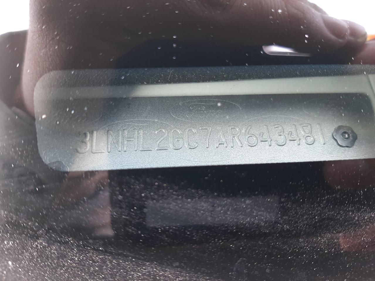 Photo 10 from auction – 2010 LINCOLN MKZ with VIN 3LNHL2GC7AR643481