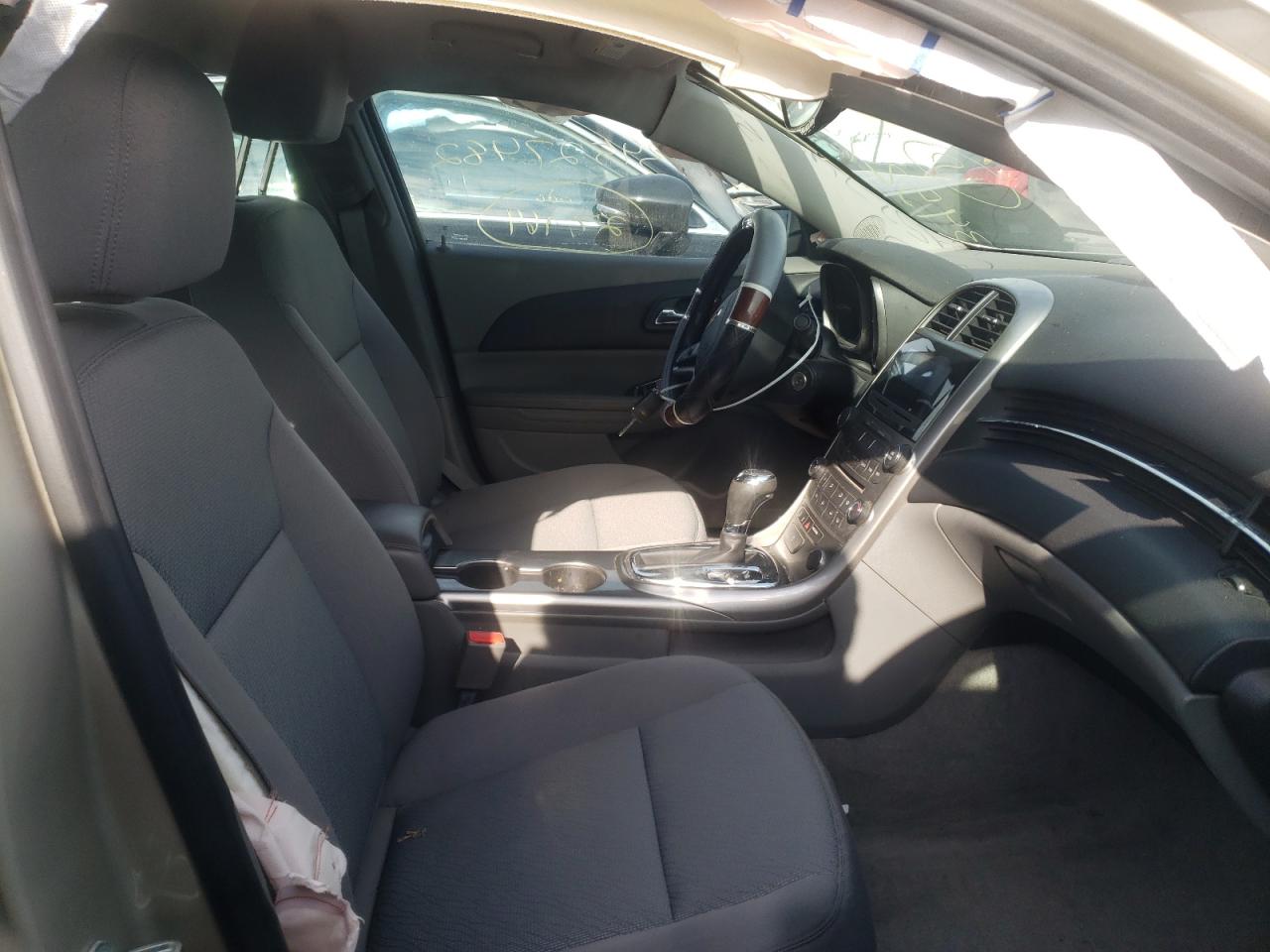 Photo 5 from auction – 2013 CHEVROLET MALIBU LS with VIN 1G11B5SA9DF347789