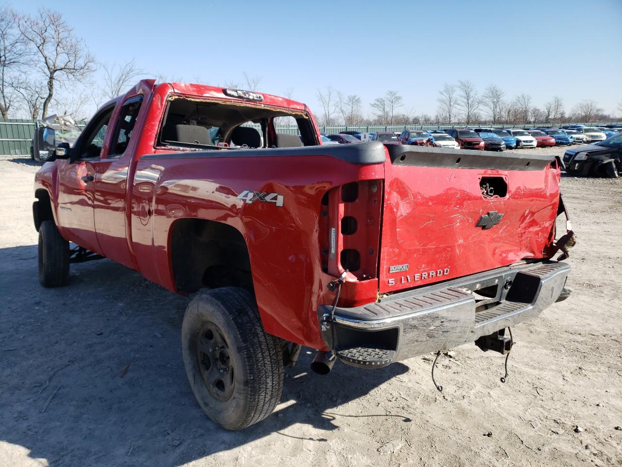 Photo 3 from auction – 2011 CHEVROLET SILVERADO with VIN 1GCRKSE33BZ337115