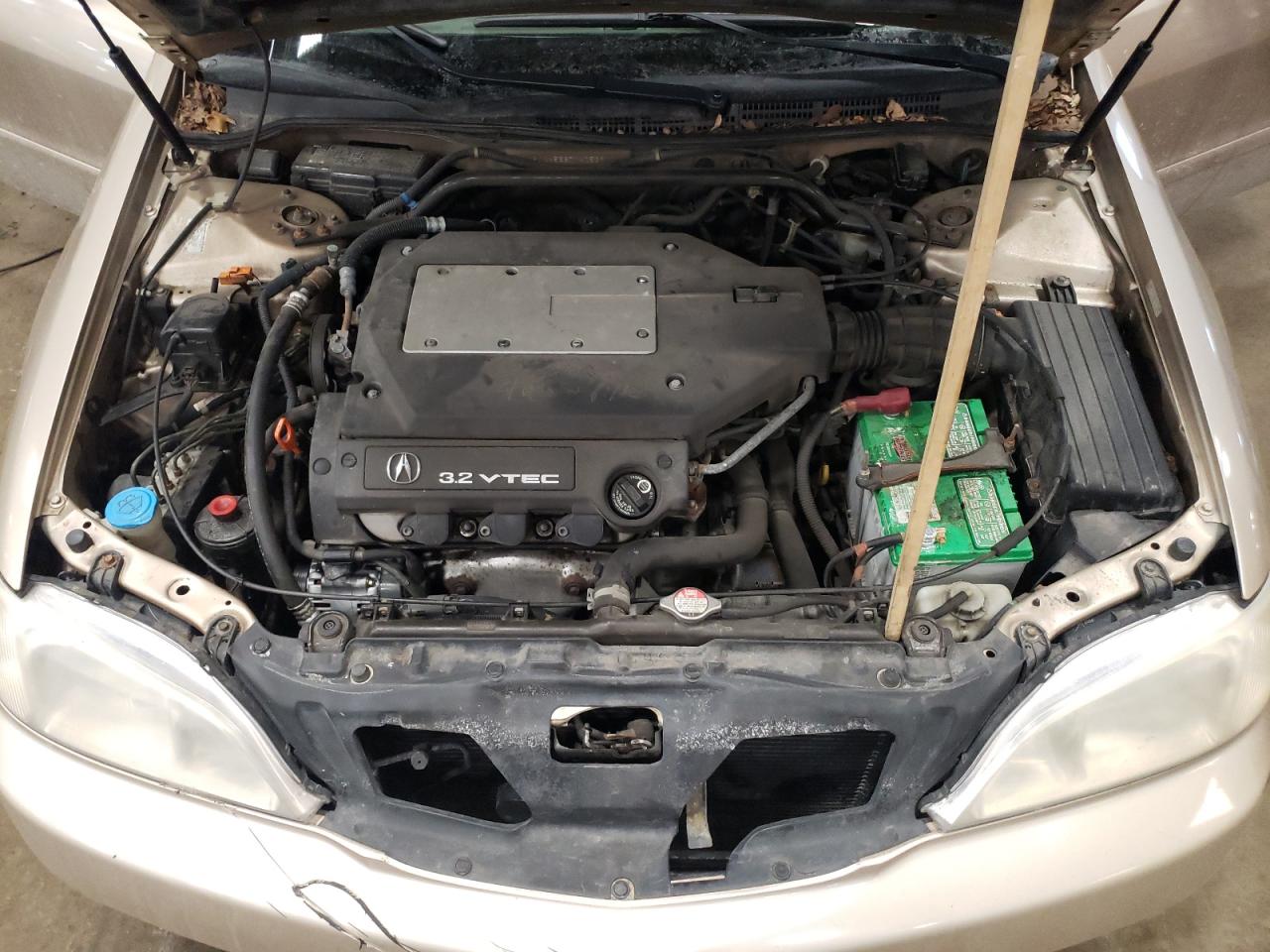 Photo 7 from auction – 2000 ACURA TL with VIN 19UUA5667YA053910