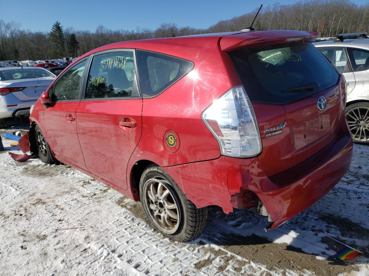 Photo 3 from auction – 2014 TOYOTA PRIUS V with VIN JTDZN3EU8E3307315