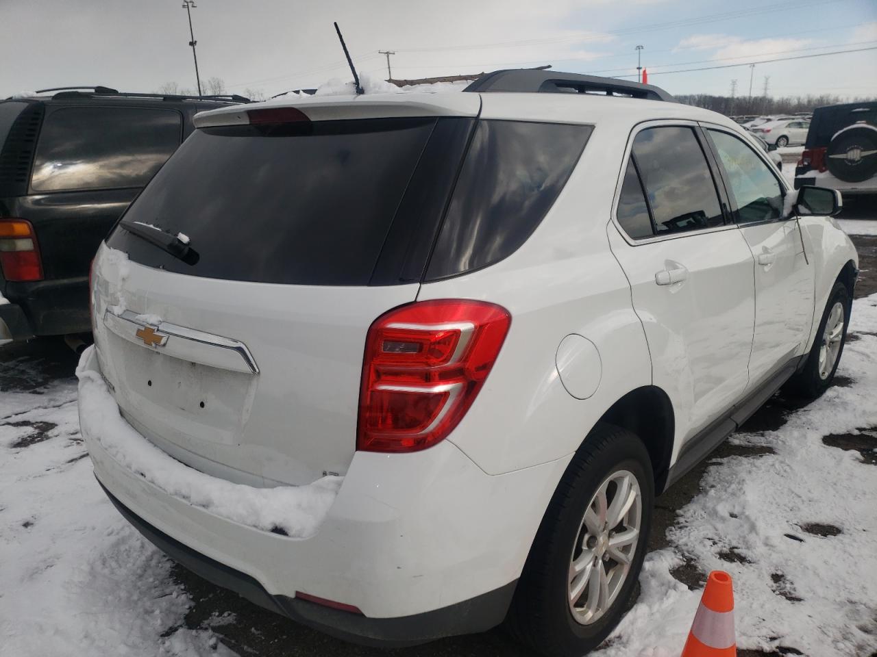 Photo 4 from auction – 2017 CHEVROLET EQUINOX LT with VIN 2GNALCEKXH1573650