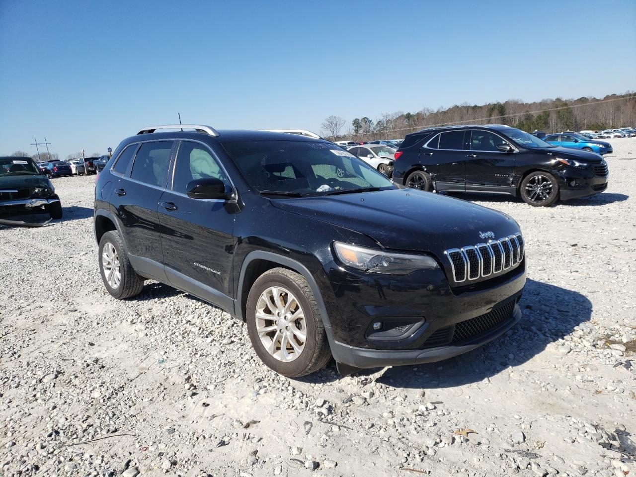 JEEP CHEROKEE L 2019 with VIN 1C4PJLCB6KD286295 - Photo from auction