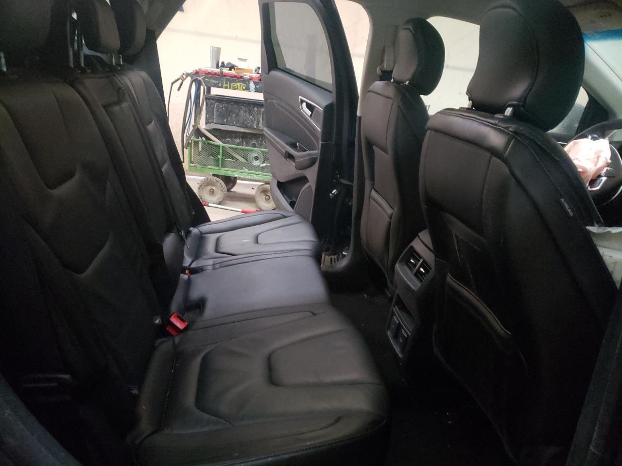 Photo 6 from auction – 2019 FORD EDGE TITAN with VIN 2FMPK4K98KBB09394