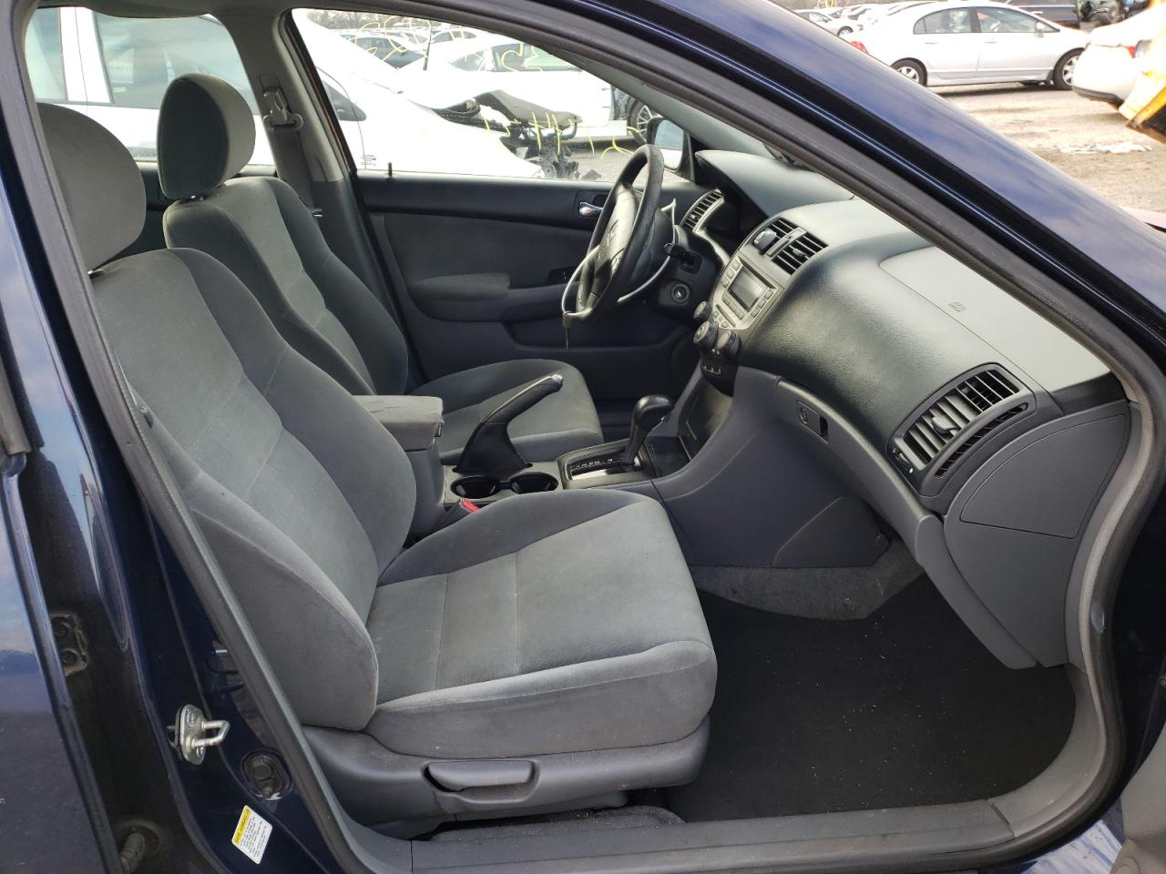 Photo 5 from auction – 2006 HONDA ACCORD with VIN 1HGCM56166A153906