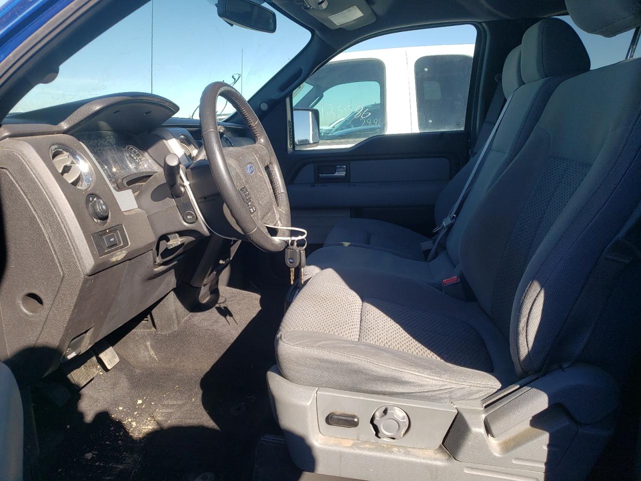 Photo 5 from auction – 2012 FORD F150 SUPER with VIN 1FTFW1EF7CFA29251