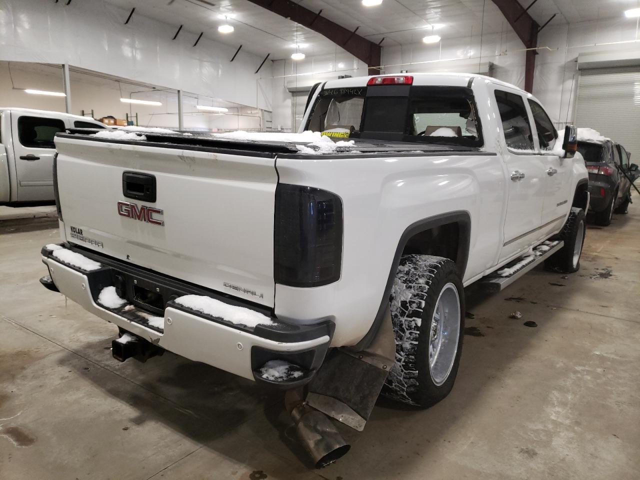 Photo 4 from auction – 2015 GMC SIERRA K25 with VIN 1GT120E81FF573427