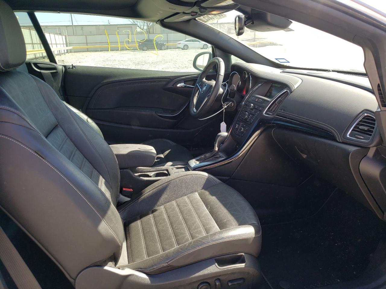 Photo 5 from auction – 2017 BUICK CASCADA PR with VIN W04WH3N53HG078987