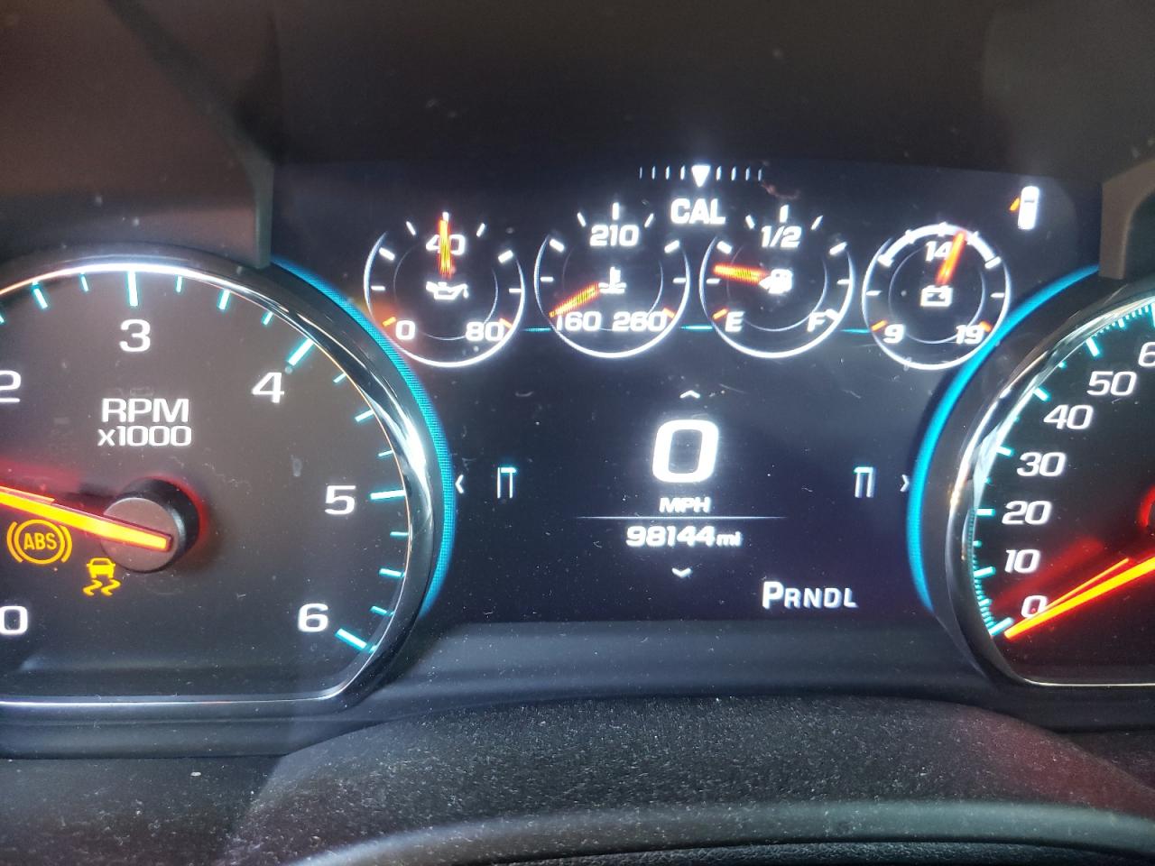 Photo 8 from auction – 2017 CHEVROLET SUBURBAN C with VIN 1GNSCHKCXHR345637