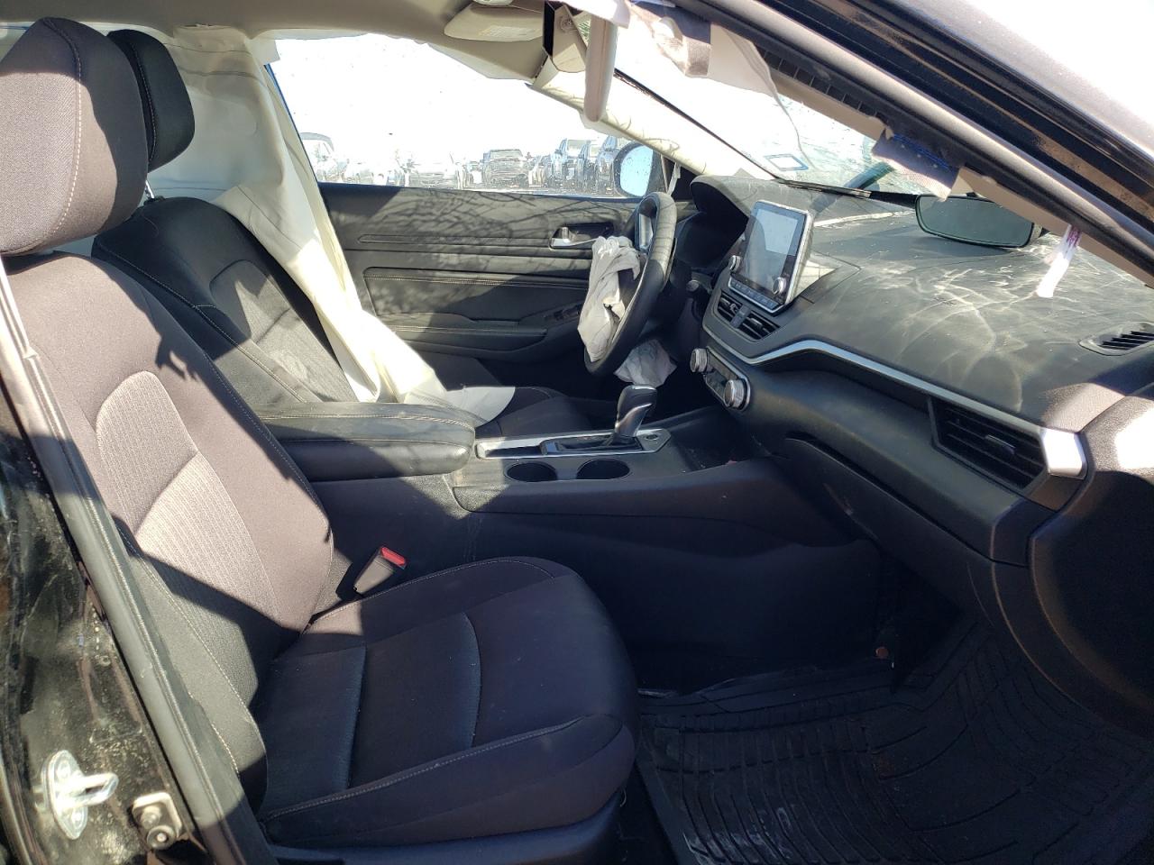 Photo 5 from auction – 2020 NISSAN ALTIMA S with VIN 1N4BL4BV2LC209362