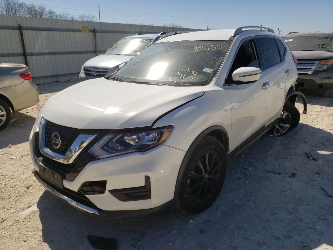 Photo 2 from auction – 2019 NISSAN ROGUE S with VIN KNMAT2MT1KP535568