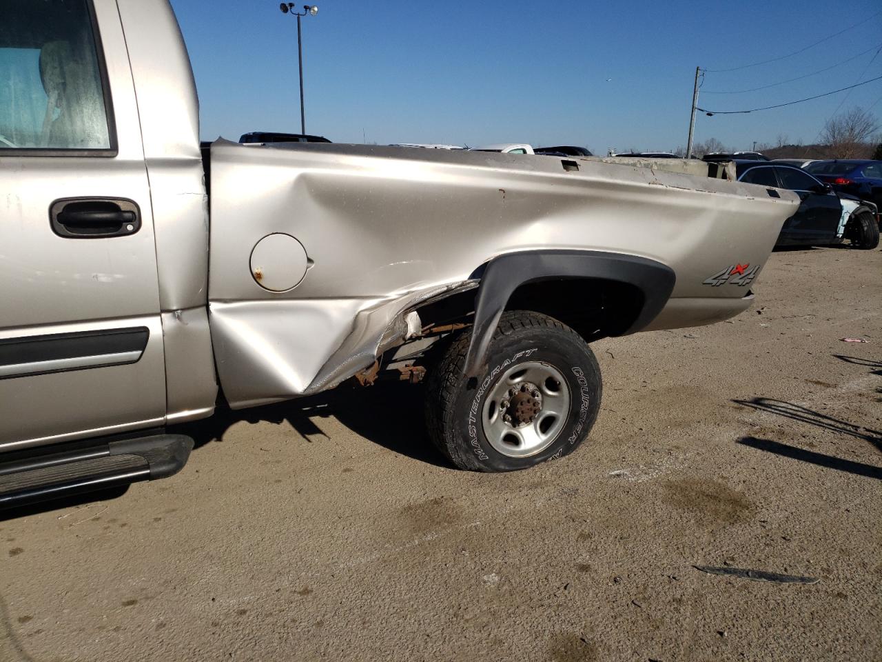 Photo 10 from auction – 2004 CHEVROLET SILVERADO with VIN 1GCHK24U84E165728