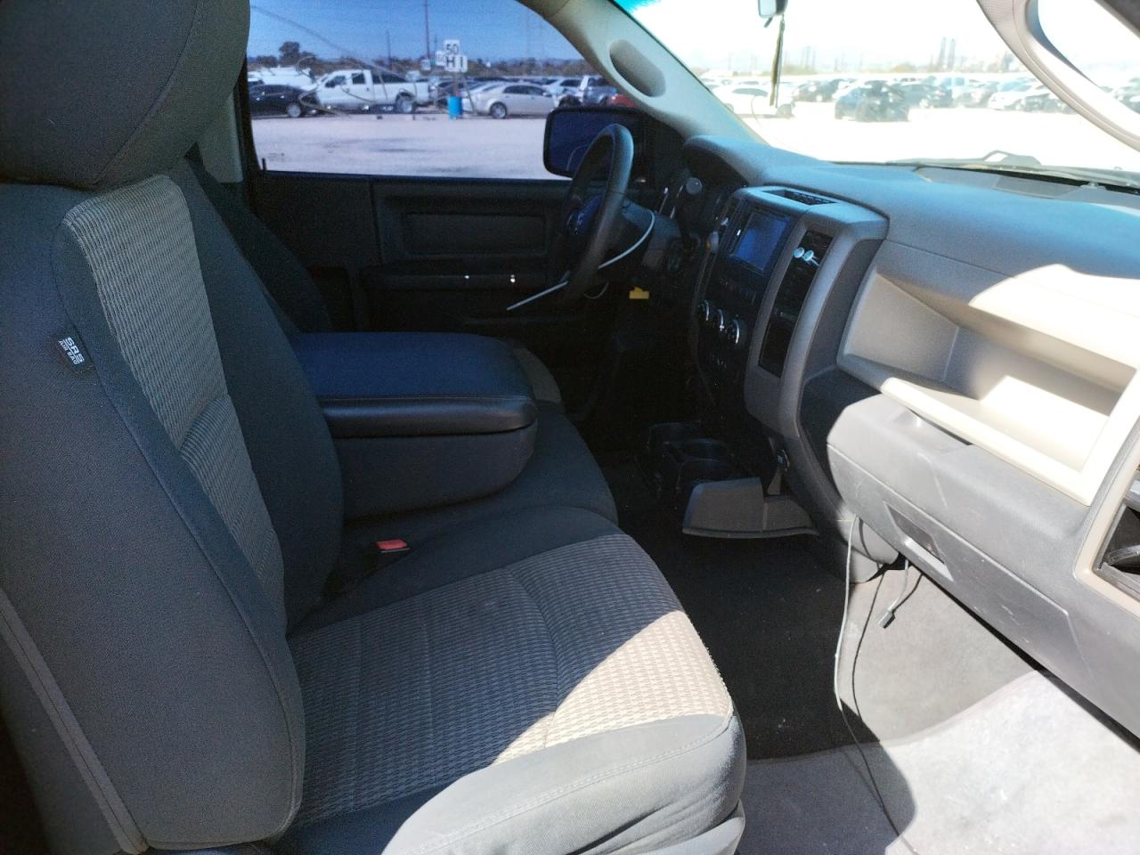 Photo 5 from auction – 2012 DODGE RAM 1500 S with VIN 3C6JD6AT3CG237237